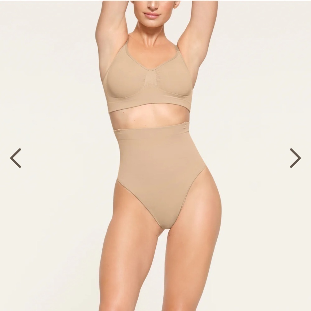 SKIMS Core Control Thong in Clay Size L